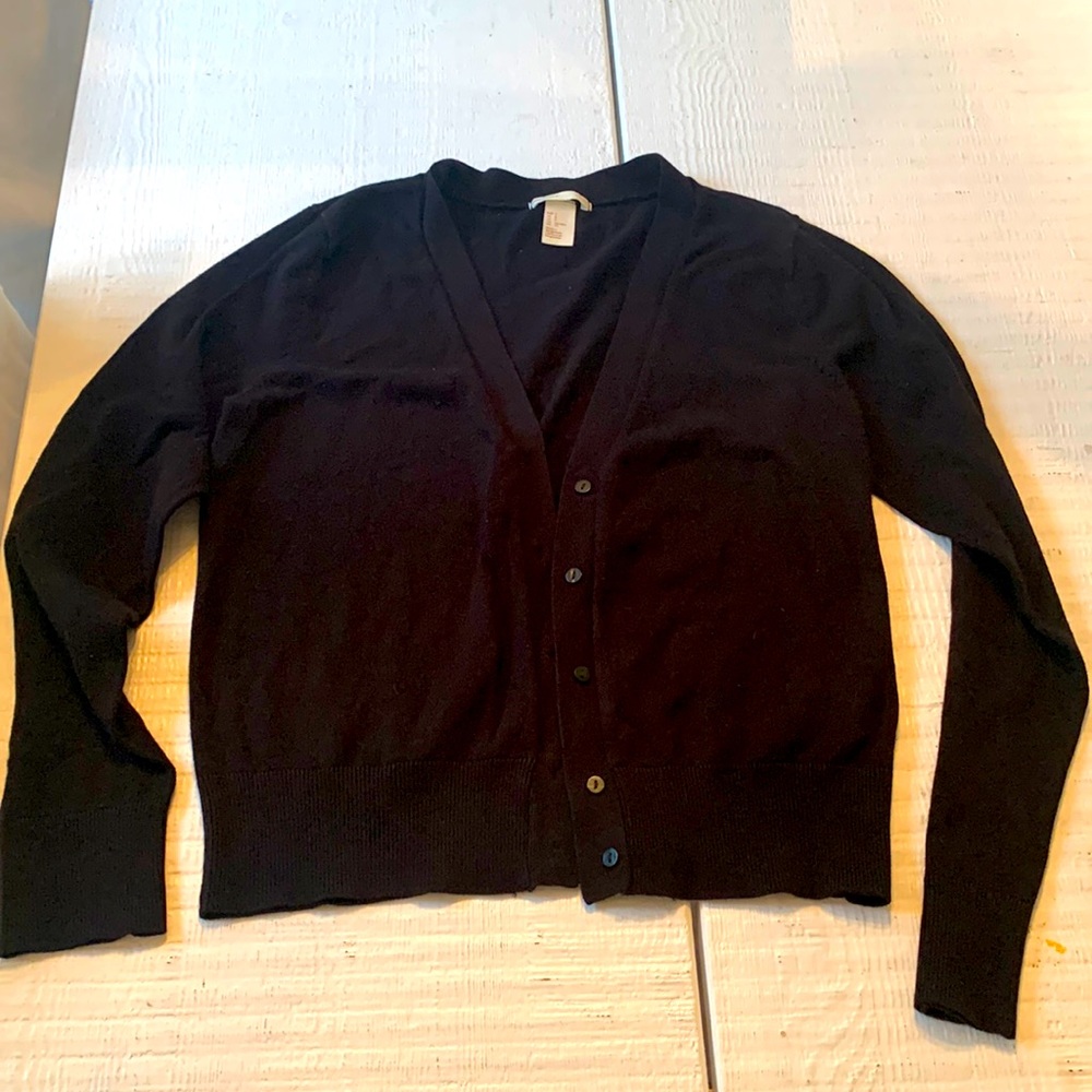 H&M black cardigan basic sweater small